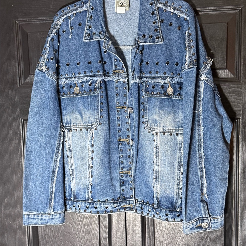 Vocal Studded Jean Jacket women’s Large